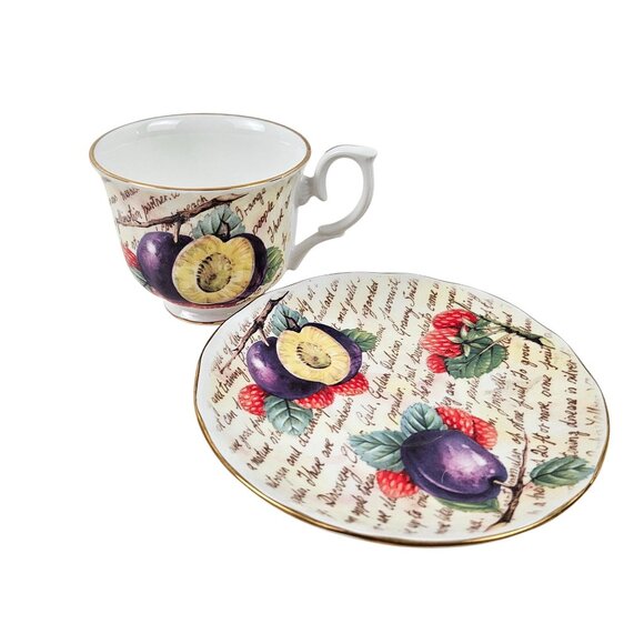 Royal Nobilta Fine Bone China Teacup Saucer Set Fruit Design England Vintage - Picture 6 of 9